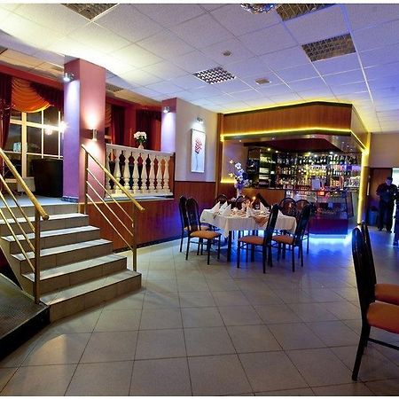 Motel Merkury Гдиня Екстериор снимка